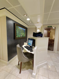 Concierge Lounge