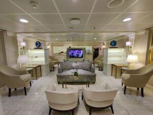 Concierge Lounge