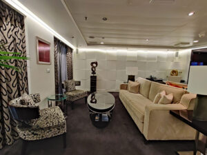 Oceania Suite 12011