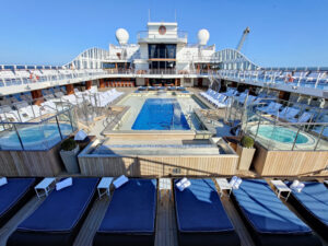 Pooldeck