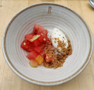 Joghurteis mit Wassermelone