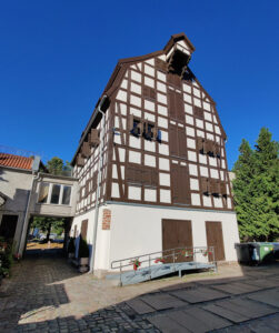 ältestes und höchstes Fachwerkhaus