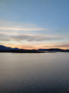Sonnenaufgang in Reykjavik