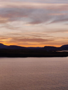 Sonnenaufgang in Reykjavik