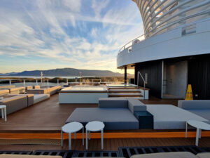 The Haven Sundeck Deck 17