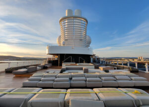 The Haven Sundeck Deck 17