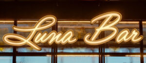 Luna Bar