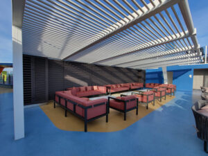 Loungebereich Deck 18 vorne