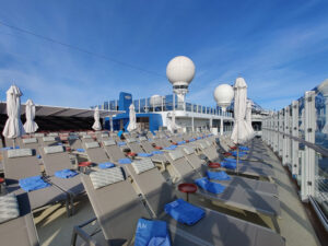 Sonnendeck Deck 18 vorne