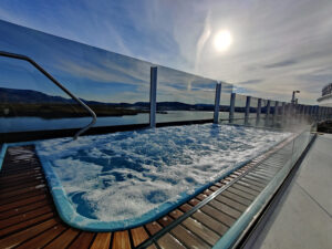 Infinity Hot Tub