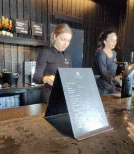 Bar