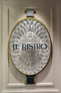 Le Bistro