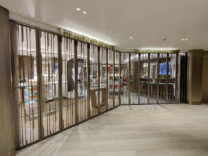 Shops & Boutiques Deck 6 Atrium