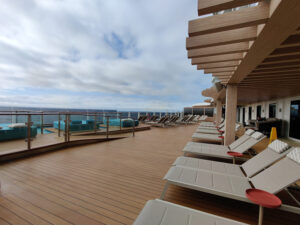 Infinity Beach rechts