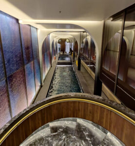 Thalasso-Therapy-Pool