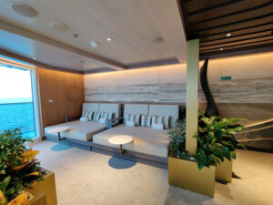 Thermal Lounge