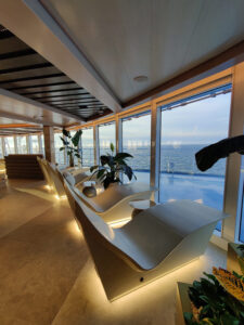 Thermal Lounge