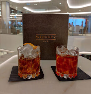 Bliss Boulevardier und Woodford Old Fashioned