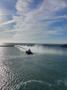 Empfang mit Feuerlöschboot