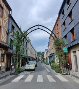bei Saint-Léonard