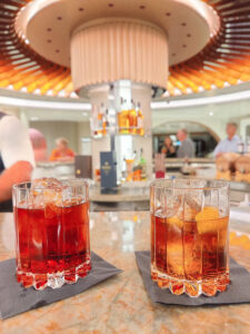 Bliss Boulevardier und Woodford Old Fashioned