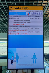 KL 1795 AMS - MUC