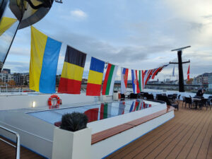 Sonnendeck vorne