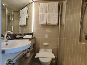 Zwei-Bett-Kabine Mitteldeck 209