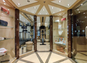 Eingang Fitness / Massage