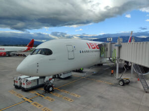unser A 350 in Quito