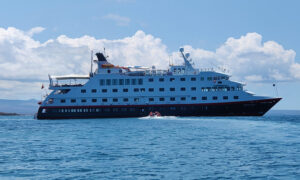 Santa Cruz II vor Baltra