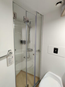 verglaste Dusche