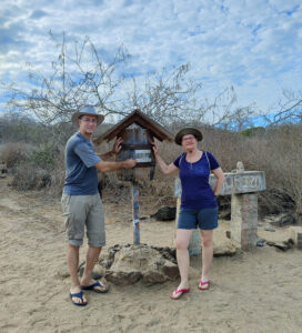 Post Office Bay / Floreana