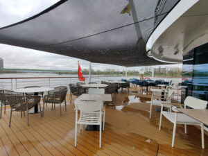 Outdoor Restaurant Riverside