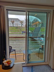 Schiebetür zum Balkon