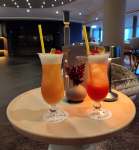 Cocktail-Test: Mai Tai und Singapore Sling