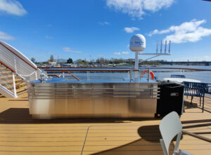 Outdoor Restaurant Riverside