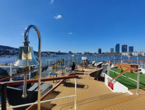 Captain´s View