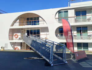 Gangway und Eingang