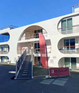 Gangway und Eingang