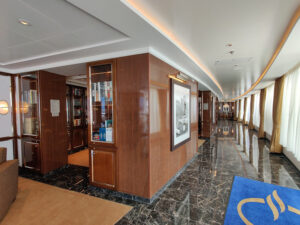 Library / Bibliothek