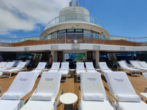Pooldeck