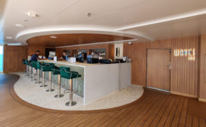 Waves Bar