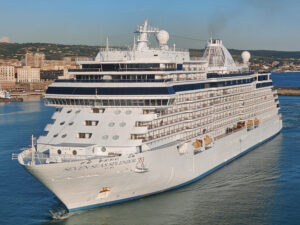 Abfahrt der Seven Seas Splendor