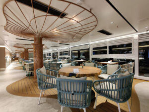 Waves Grill