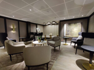 Concierge Lounge