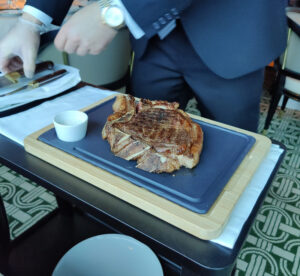 Galician Bone-in Beef Sirloin for 2