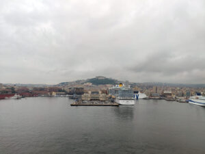 Neapel mit der Costa Toscana