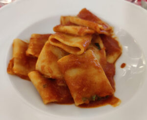 Pasta mit Tomatensauce