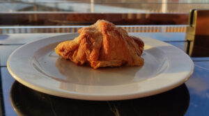 Mandelcroissant
